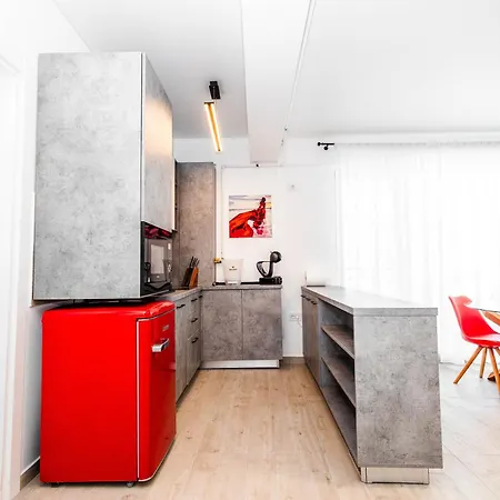 Solaris Meraki And Apartman *
